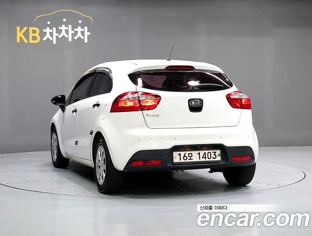 Kia All New Pride Smart Special, 2014 4