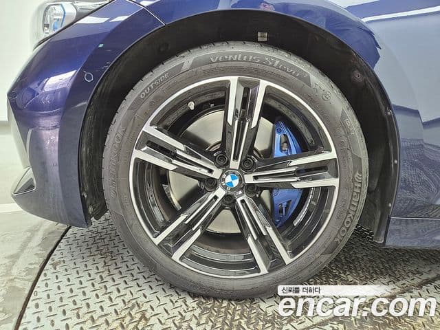 BMW 3시리즈 (G20) 320i M Sport, 2025 все фото