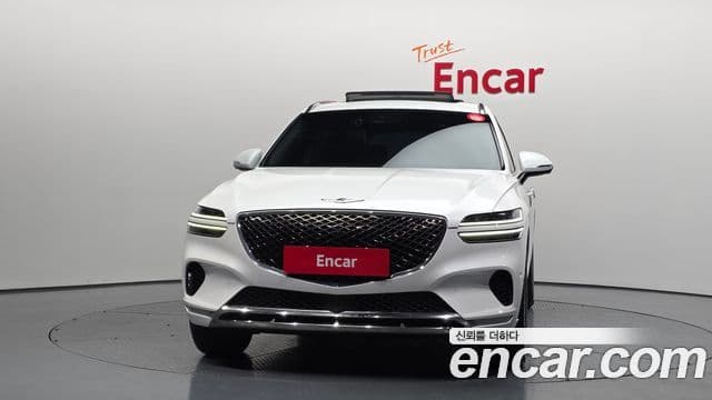 Genesis GV70, 2023 3