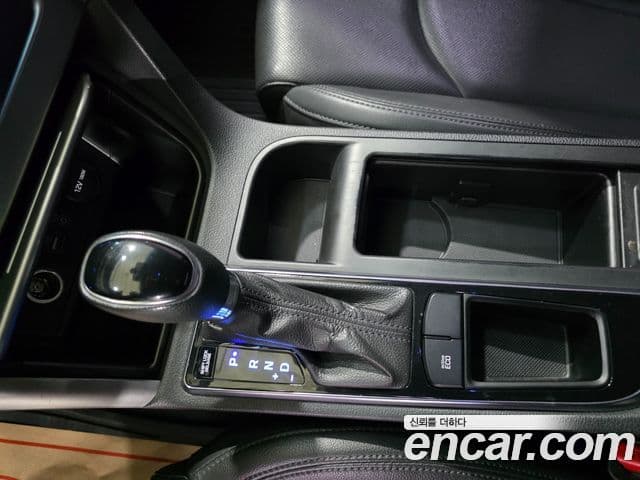 Hyundai LF Sonata Style, 2018 13