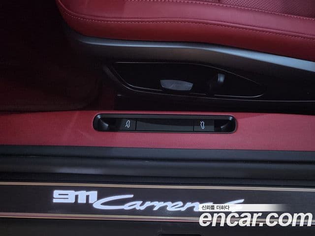 Porsche 911 (992) Carrera 4 кабриолет, 2024 12