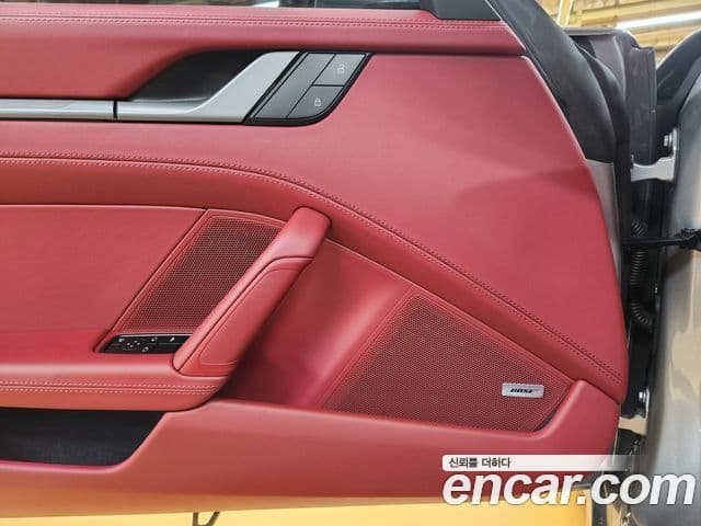 Porsche 911 (992) Carrera 4 кабриолет, 2024 13