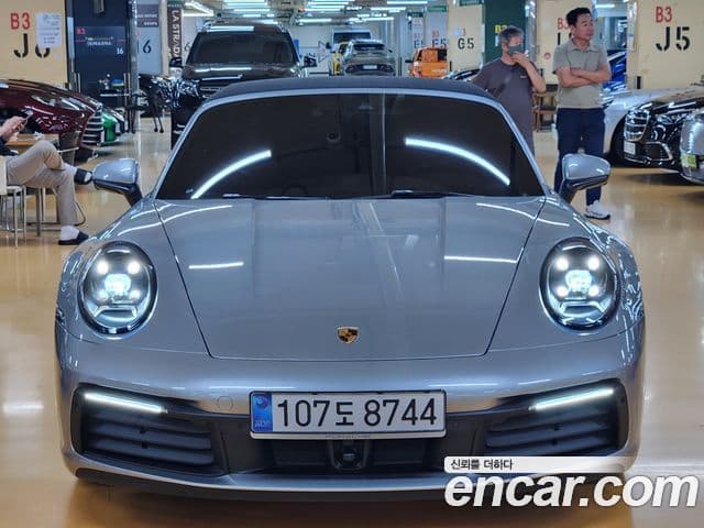 Porsche 911 (992) Carrera 4 кабриолет, 2024 18