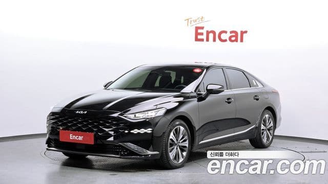 Kia K8 гибрид Signature, 2023 1