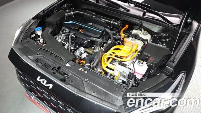 Kia K8 гибрид Signature, 2023 6