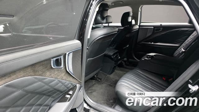 Kia K8 гибрид Signature, 2023 12