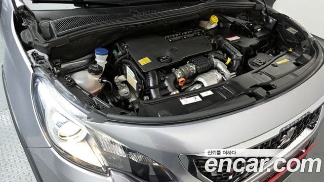 Peugeot 2008 1.6 BlueHDi Allure GC, 2018 6