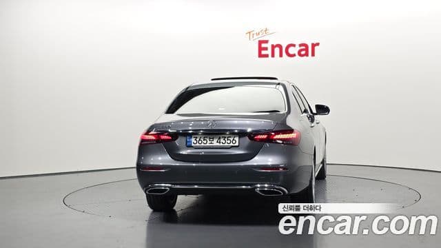 Mercedes-Benz E-класс W213 Exclusive, 2022 4