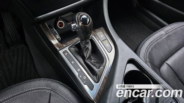 Kia K5 2.0 Deluxe, 2011 9