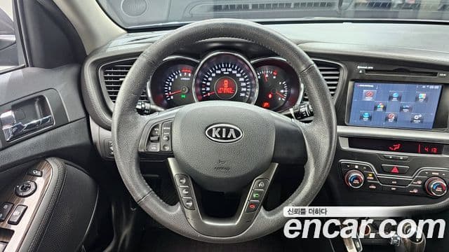 Kia K5 2.0 Deluxe, 2011 14