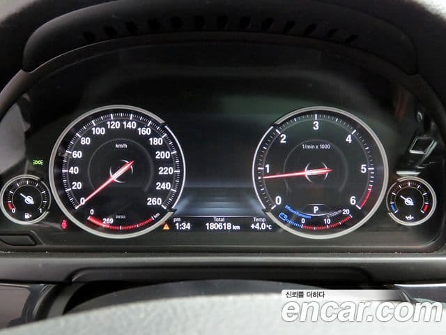 BMW 5시리즈 (F10), 2015 9