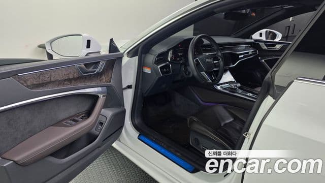 Audi A7 (4K) Premium, 2021 10