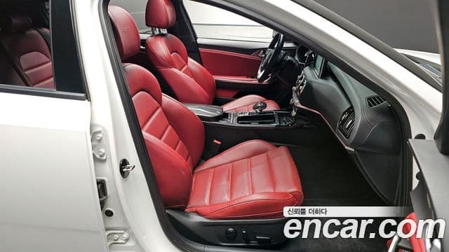 Kia 스팅어 GT, 2018 10