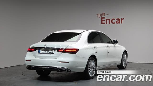 Mercedes-Benz E-класс W213 Exclusive, 2022 2