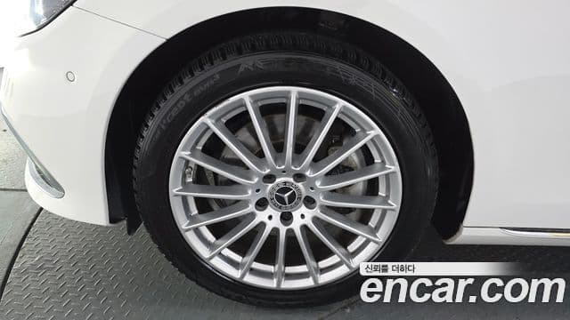 Mercedes-Benz E-класс W213 Exclusive, 2022 все фото