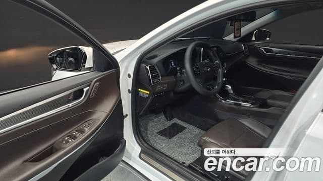 Hyundai Grandeur IG Special, 2018 10