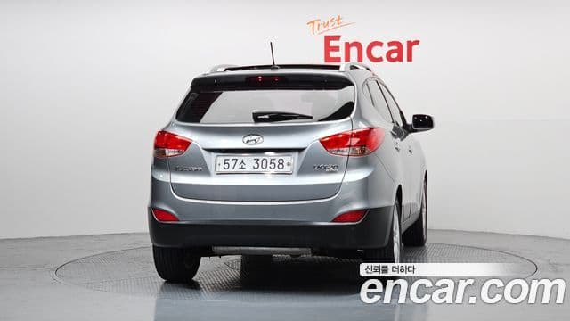 Hyundai Tucson ix Premium, 2012 4