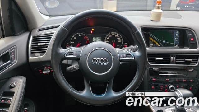 Audi Q5 8R, 2016 13