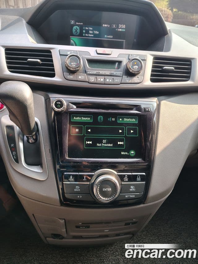 Honda Odyssey 4세대, 2015 3