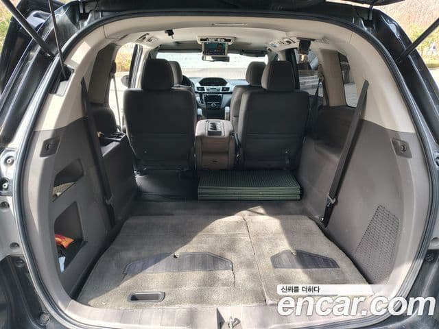 Honda Odyssey 4세대, 2015 9