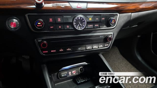 Kia All New K7 2.4 GDI Limited, 2017 17