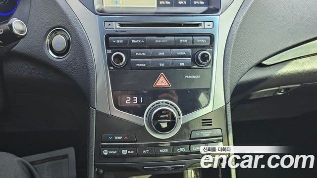 Hyundai Grandeur HG Modern, 2015 10