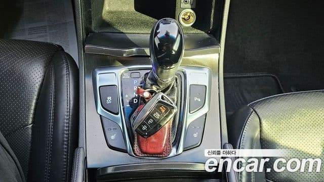 Hyundai Grandeur HG Modern, 2015 11