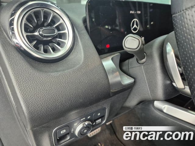 Mercedes-Benz GLB-класс X247 GLB250 4MATIC, 2023 8