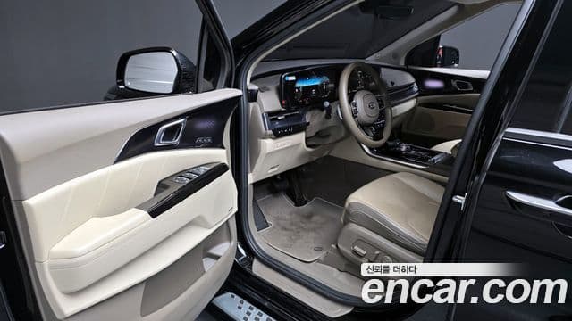 Kia Carnival 4세대 Signature, 2021 10
