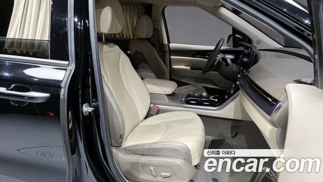 Kia Carnival 4세대 Signature, 2021 11