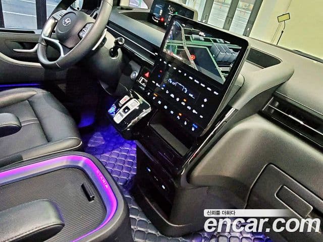 Hyundai Staria Prestige, 2023 7