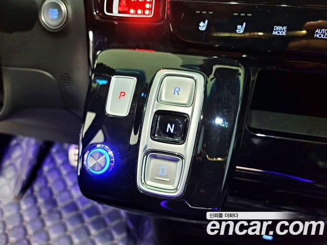 Hyundai Staria Prestige, 2023 9