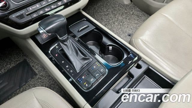 Kia All New Carnival Noblesse, 2017 9