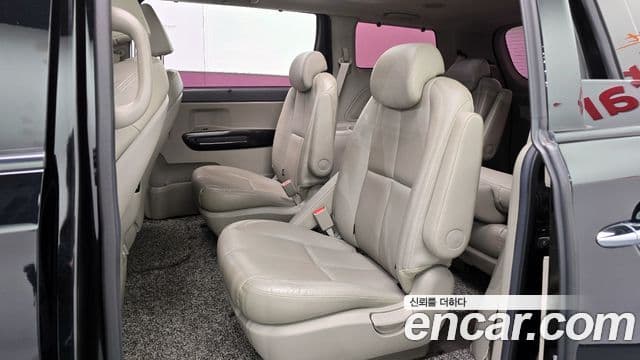 Kia All New Carnival Noblesse, 2017 12
