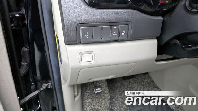 Kia All New Carnival Noblesse, 2017 13