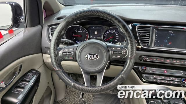 Kia All New Carnival Noblesse, 2017 14