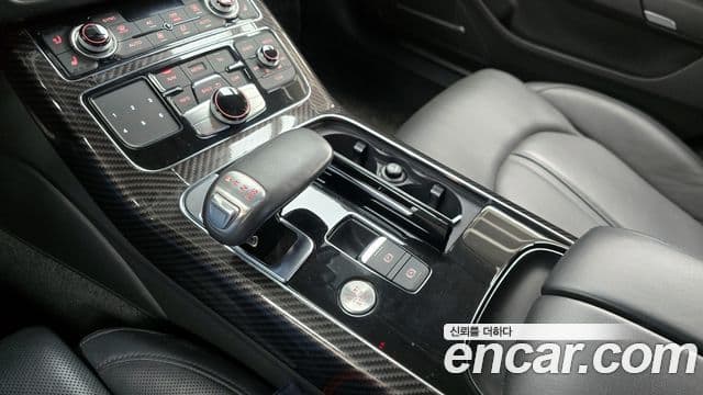 Audi New A8 D4, 2013 9