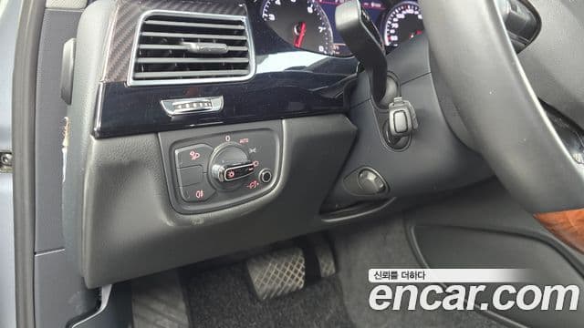 Audi New A8 D4, 2013 17