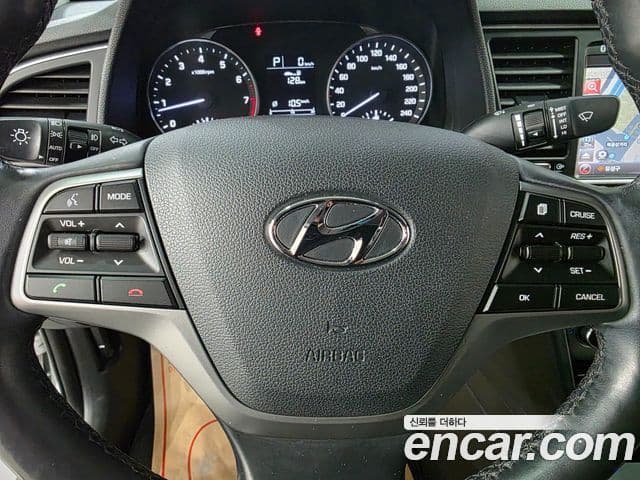 Hyundai Avante AD 1.6 GDI Smart, 2018 12