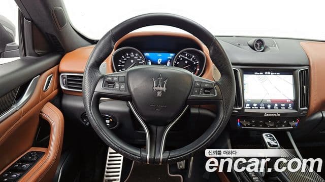 Maserati Levante 3.0 AWD GranSport, 2019 13