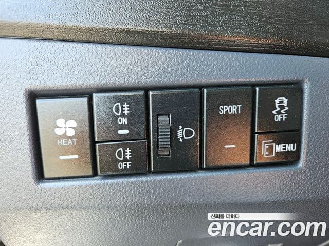 신위안 이티밴 4인승, 2023 9