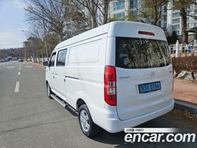 신위안 이티밴 4인승, 2023 15