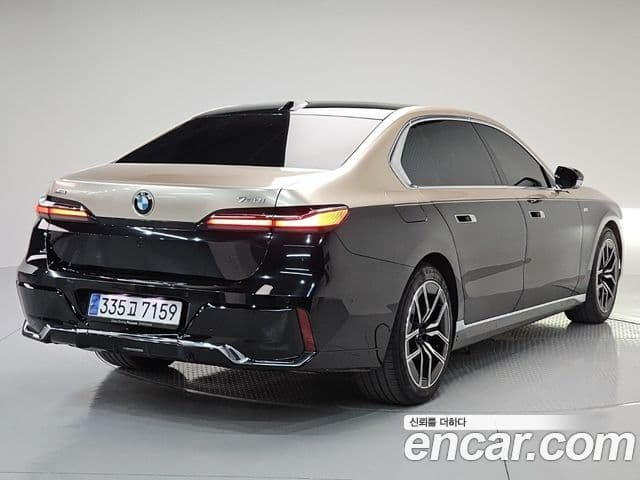 BMW 7시리즈 (G70) 740i xDrive M Sport, 2024 3
