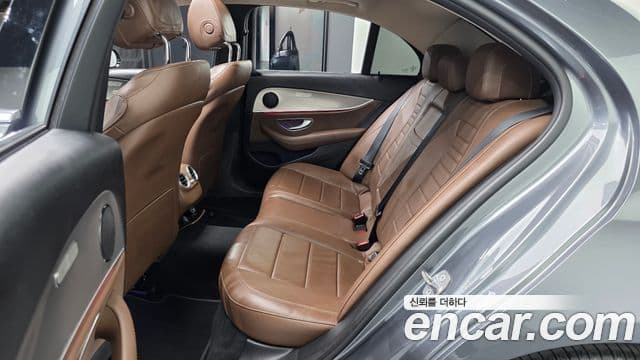 Mercedes-Benz E-класс W213 Avantgarde, 2018 12