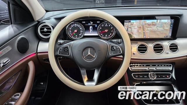 Mercedes-Benz E-класс W213 Avantgarde, 2018 13