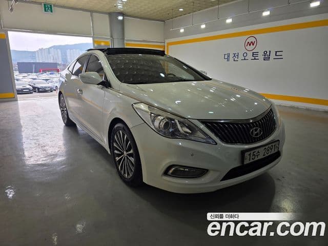 Hyundai Grandeur HG Premium, 2014 6