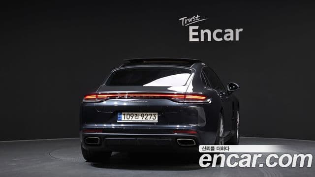 Porsche Panamera (971), 2021 4