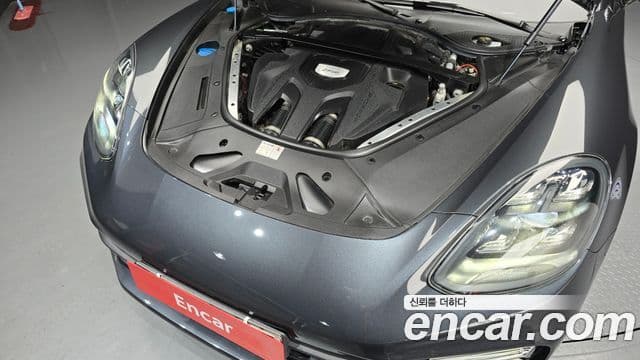 Porsche Panamera (971), 2021 6