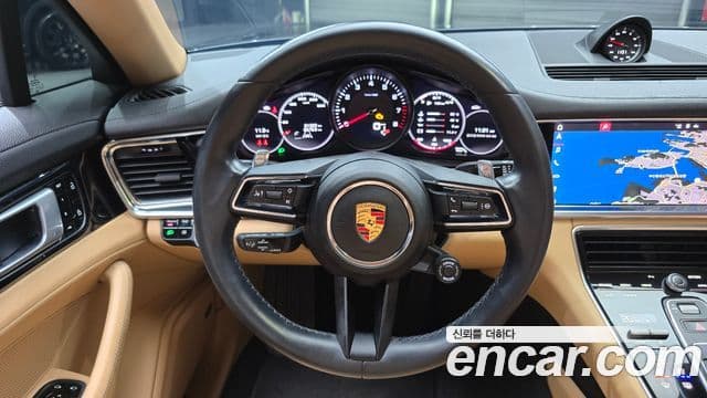 Porsche Panamera (971), 2021 14