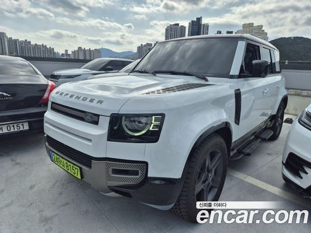 Land Rover Defender (L663) 110 D250 X-Dynamic SE, 2025 2